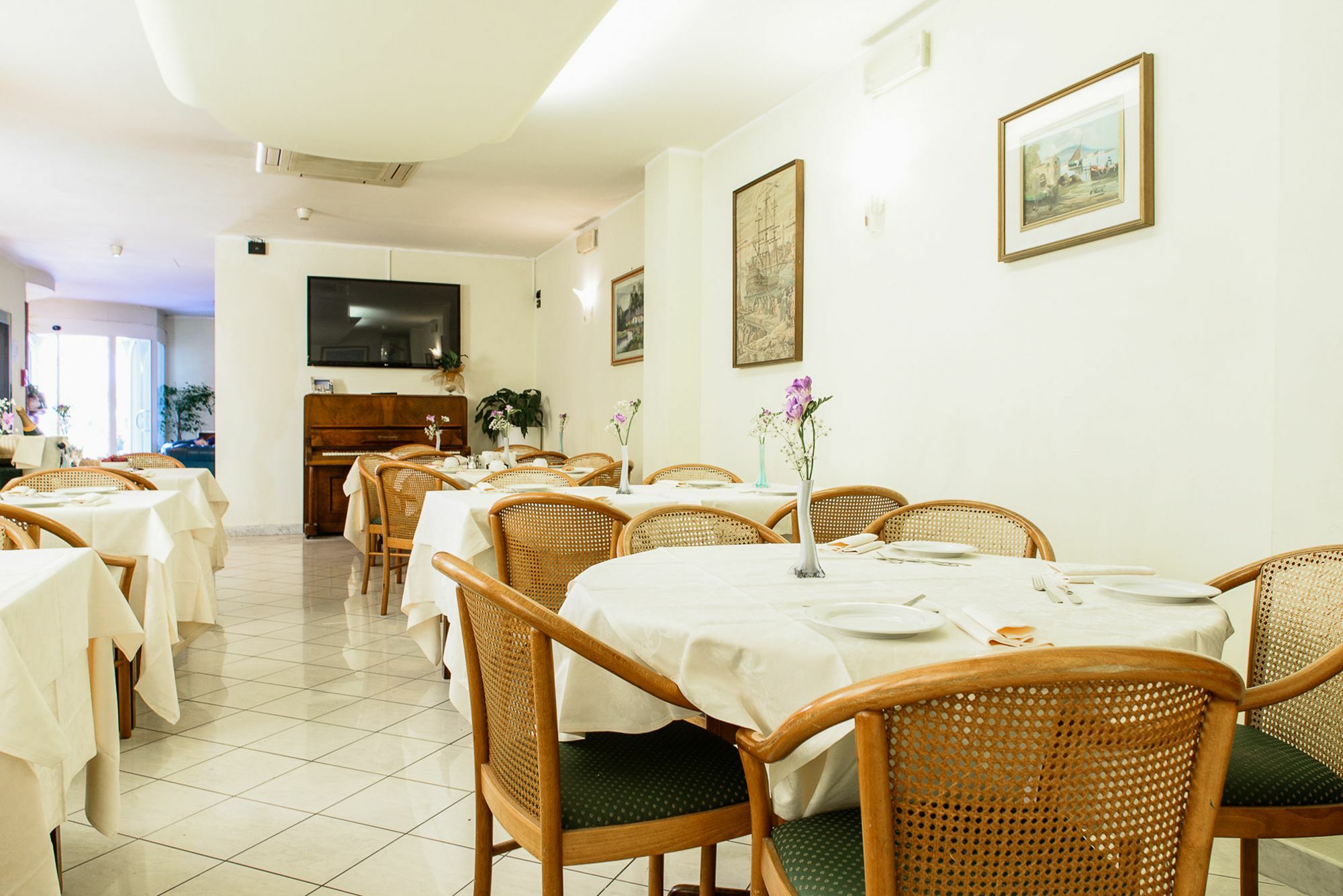 Hotel Villa Adriana Виареджо Экстерьер фото